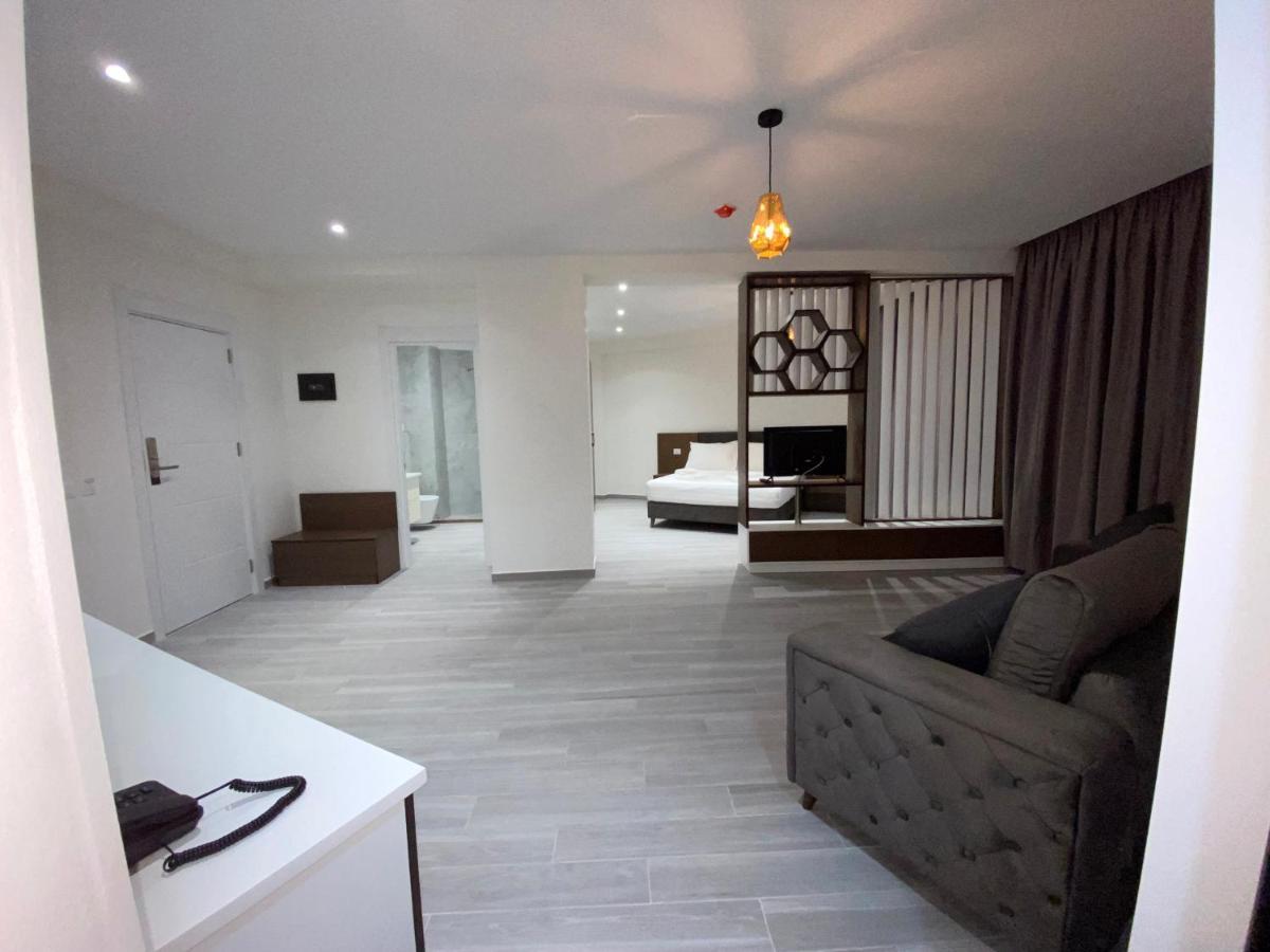 The Honeycomb Boutique Hotel Golem  Buitenkant foto