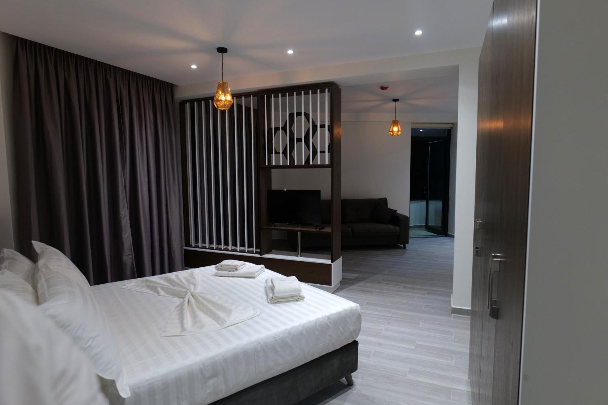 The Honeycomb Boutique Hotel Golem  Buitenkant foto
