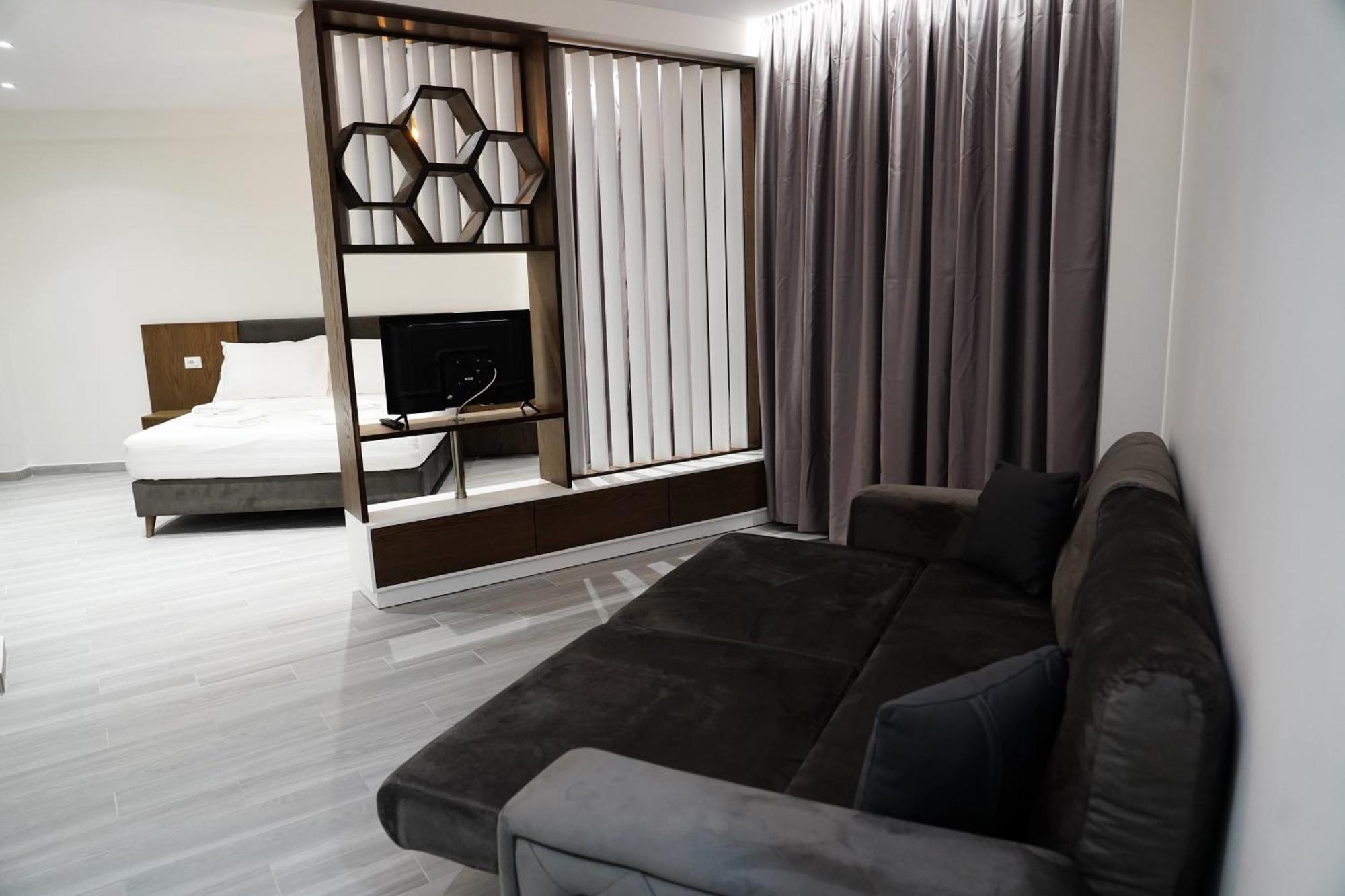 The Honeycomb Boutique Hotel Golem  Buitenkant foto