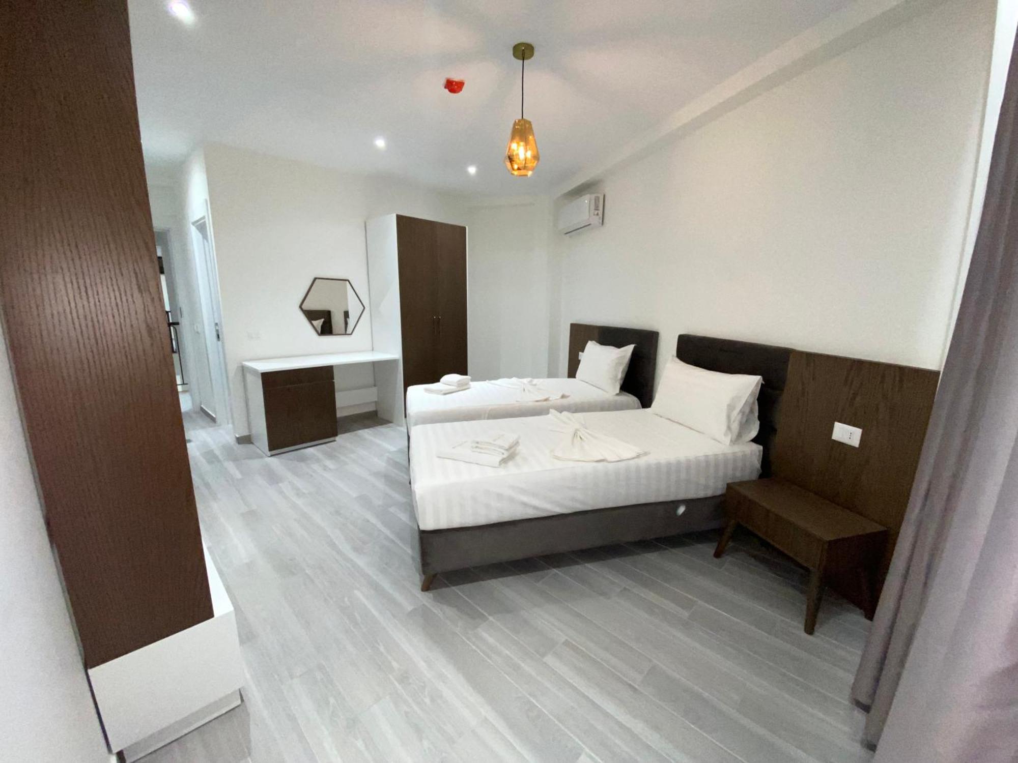 The Honeycomb Boutique Hotel Golem  Buitenkant foto