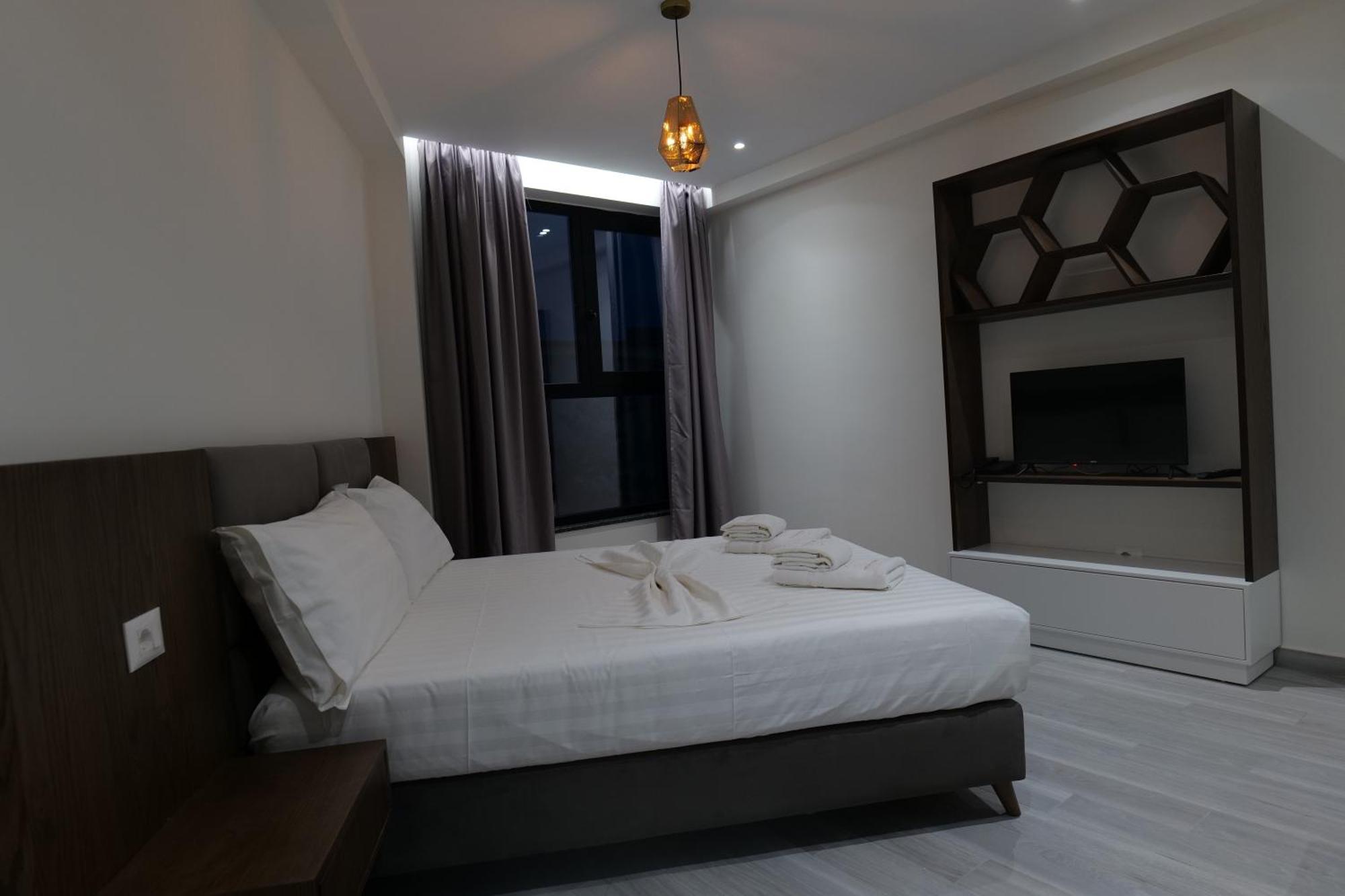 The Honeycomb Boutique Hotel Golem  Buitenkant foto